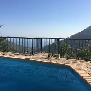 Appartement Magnifique Vue, La Turbie